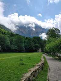 Waterfalls and Forest Feels on the Ruta a la Cola de Caballo