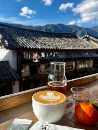 ☕ Must-Visit Cafés in Baisha Ancient Town