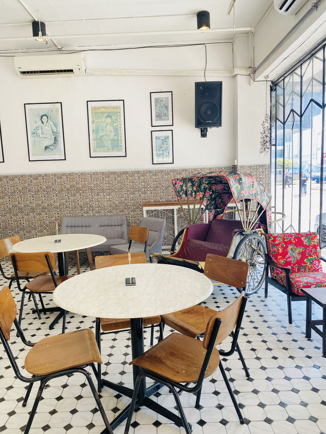 ☕️ Local Taste, Timeless Vibe at San Da Gen Kopitiam 🍞 ☕️ Local Taste, Timeless Vibe at San Da Gen Kopitiam 🍞