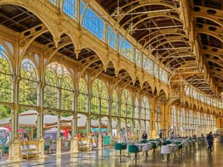 🏰 체코, 카를로비 바리: 온천과 문화의 만남