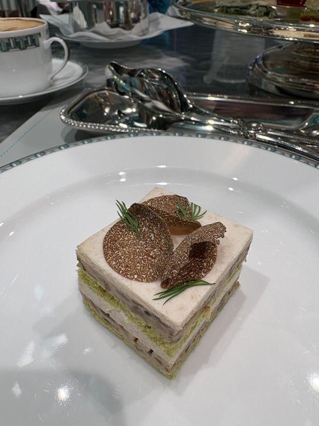 【東京🗼】🩵🩵日本初上陸!Tiffany Cafe🩵🩵 【東京🗼】🩵🩵日本初上陸!Tiffany Cafe🩵🩵