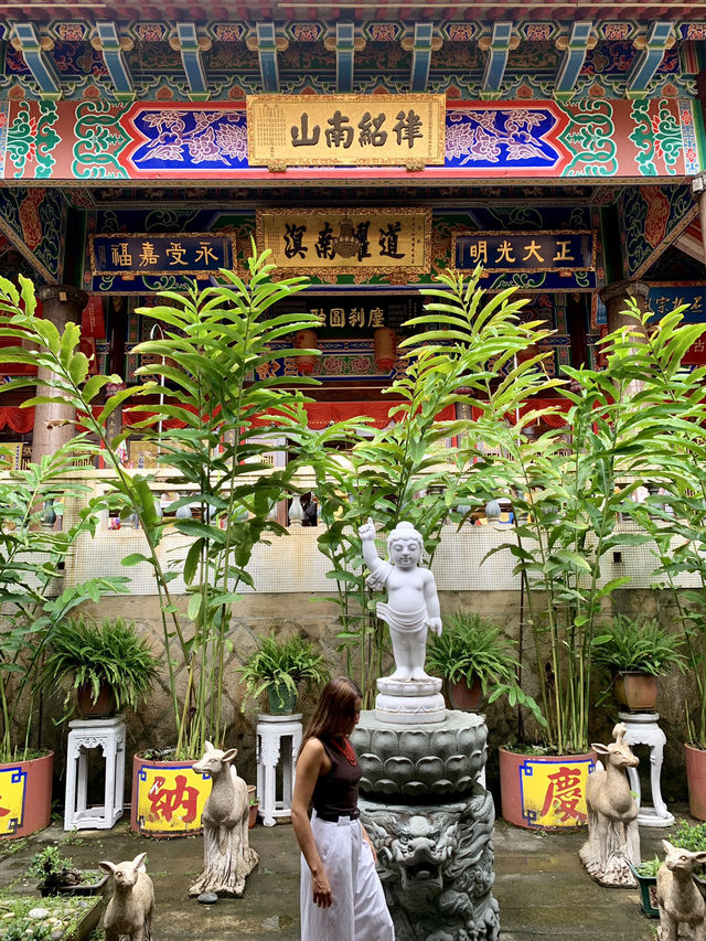 Kek Lok Si Temple – Penang’s Most Stunning Cultural Landmark