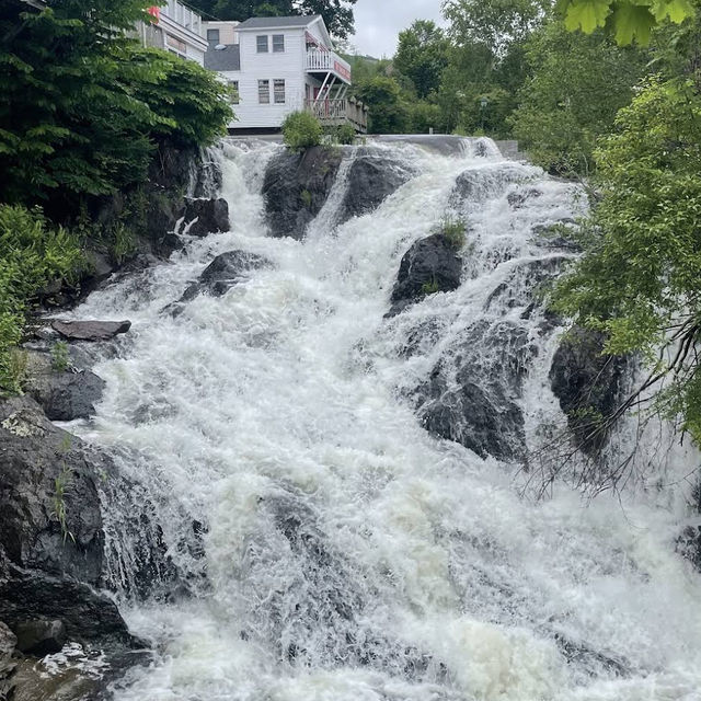 Megunticook Falls – Camden’s Cascade at the Heart of Town Megunticook Falls – Camden’s Cascade at the Heart of Town