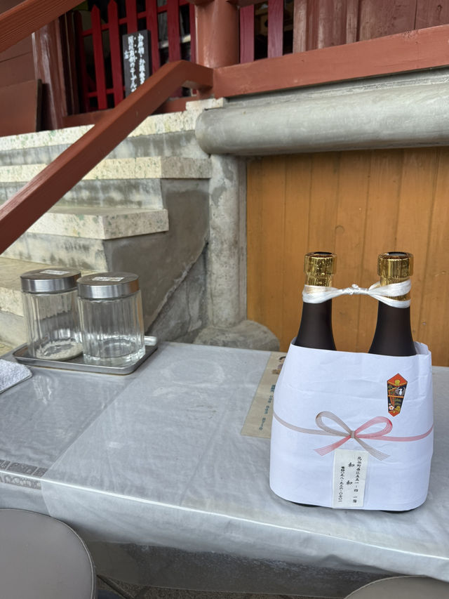 日本沖繩｜安里八幡宮——城市街角的靜謐神社，凝望歲月與庇佑的守護之地