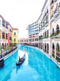 🌉 Venice Grand Canal Mall – A Slice of Italy in Manila