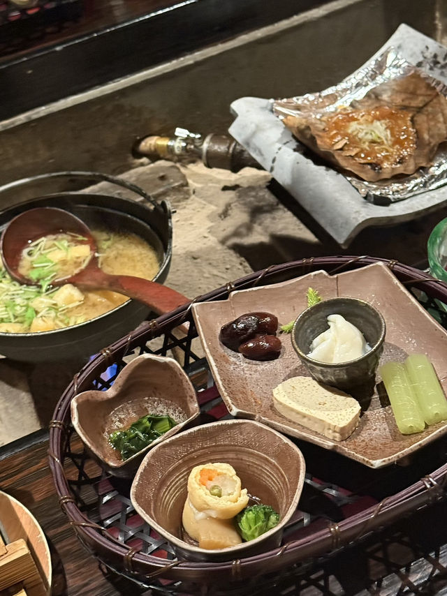 ♨️Private Onsens and Mountain Views at Kakurean Hidaji