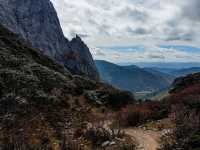 샹그릴라에서 가장 아름다운 봉우리들의 향연