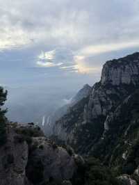 ๋ฐ๋ฅด์
๋ก๋ ๊ทผ๊ต ๋ชฌ์ธ๋ผํธ ์๋์! ์ง๊ธ ๋ฐ๋ก ํ์ธํ์ธ์๐ค