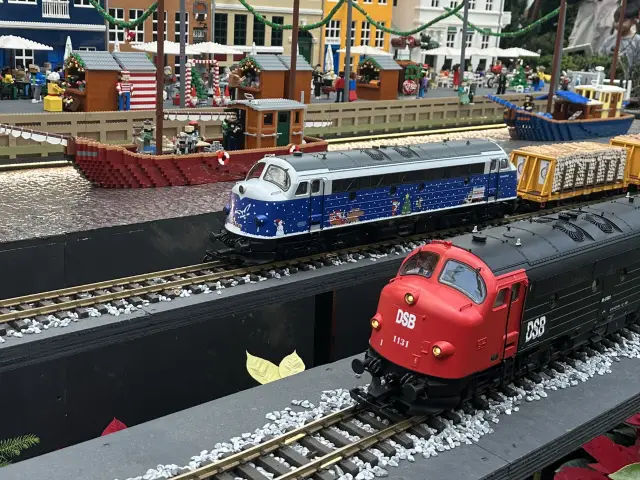 Singapore Christmas Train Charm🚆 🎄 