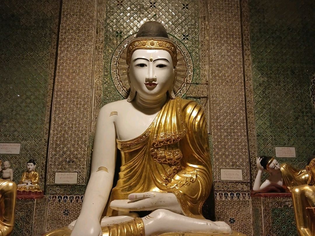 黄金の魂：シュエダゴン・パゴダ | Trip.com Kyauktada