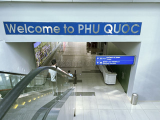Phu Quoc Arrival Guide: Touch Down & Explore Paradise 😎🌴