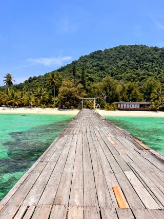 PULAU BABI BESAR! Do you know this is in Mersing? 