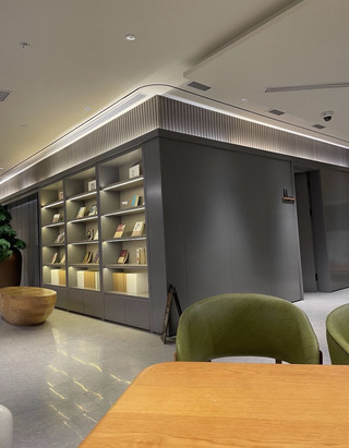 Ji Hotel Shanghai People’s Square: Fantastic Location, Perfect for Exploring on Foot