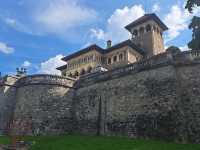 The famous Cantacuzino Castle 🇷🇴
