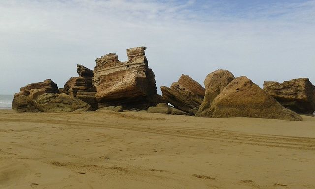 Enigmatic Essaouira: A Coastal Gem 🏰🌊