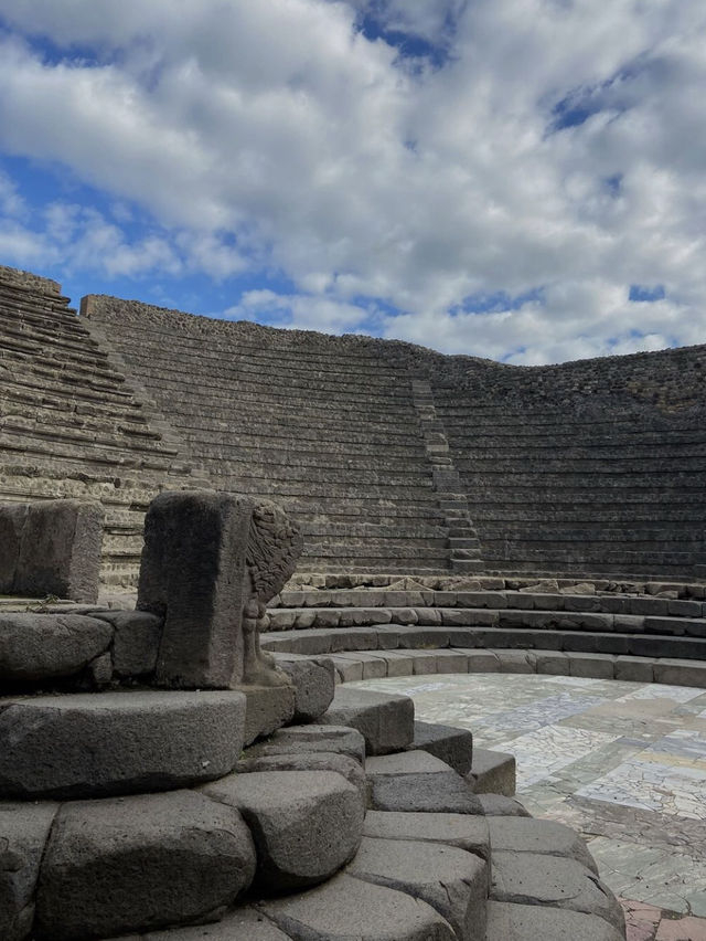 The famous Pompeii 🏛️
