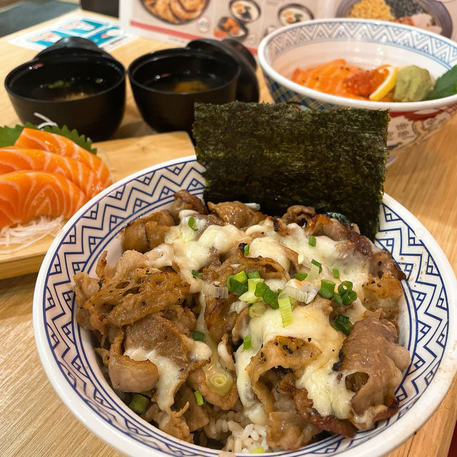平民價🔥日本屋台丼飯刺身，激高質~
