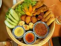 ร้านอาหารไทยฝีมือแม่ครัวคนไทยแท้ๆ