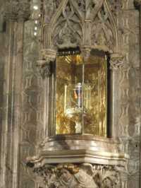 Els Secrets de la Catedral: From Gothic Grace to the Holy Grail