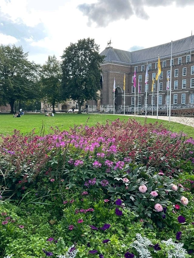 Bristol Halloween: Spooktacular Shenanigans! 👻 Bristol Halloween: Spooktacular Shenanigans! 👻