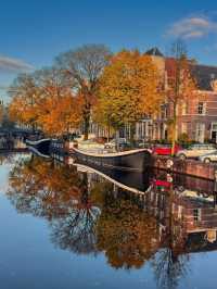 🚲 Cycling the Canals: Amsterdam's Budget-Friendly Charm
