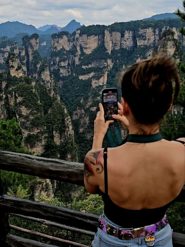Антитолповый маршрут по Zhangjiajie Антитолповый маршрут по Zhangjiajie