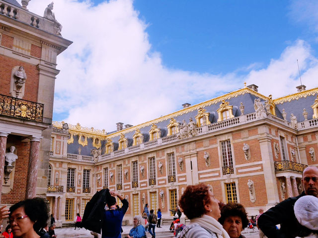 Timeless Paris: Where History Lives in Stone 🇫🇷 Timeless Paris: Where History Lives in Stone 🇫🇷