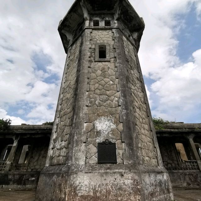 “圣安娜”迷人的少妇