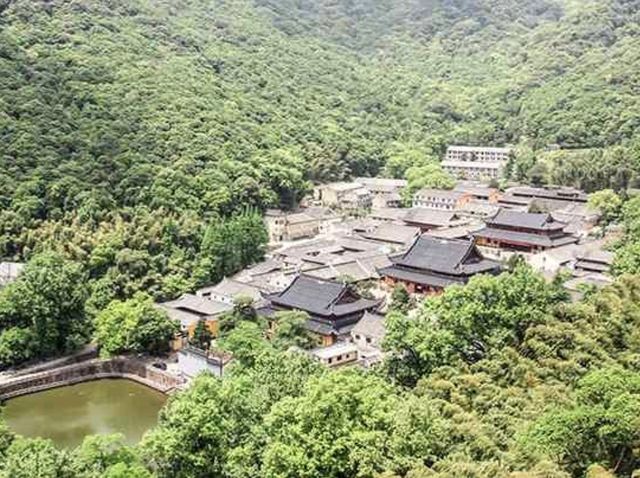 Discover Serenity Amidst Ancient Splendor🇨🇳