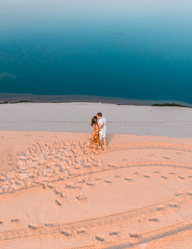 Mui Ne White Sand Dunes, all the fantasies about the desert 🏜️ and the sea 🌊