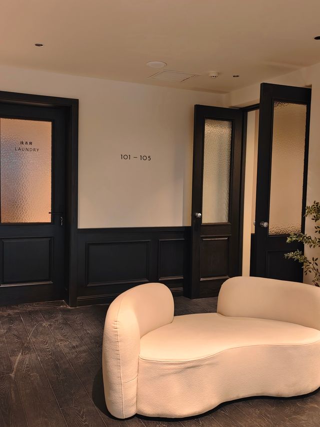 沈陽酒店|淺析黑金復古風獨棟酒店