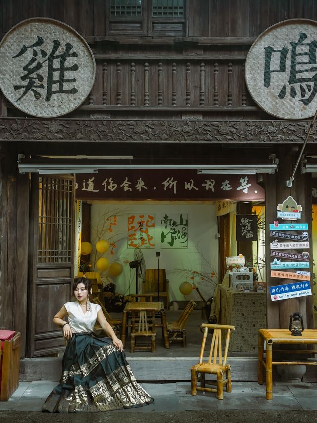 雨天的竹海火車像穿越了溧陽真實感受