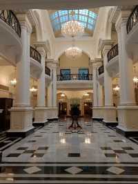 유럽의 작은 궁전 같은 상하이 월도프 아스토리아 호텔
