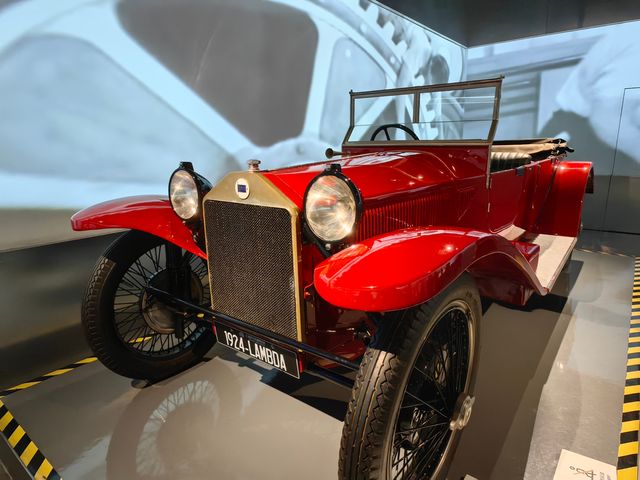 上海汽車博物館攻略