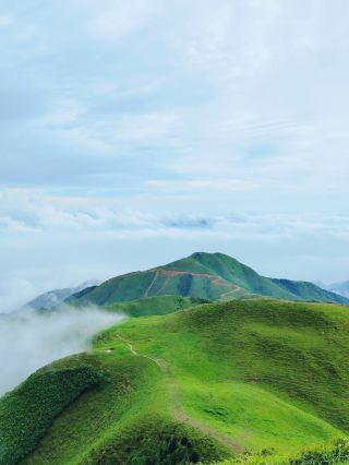This is not Xinjiang, nor Wugong Mountain, but Maoming's Sanguan Mountain
