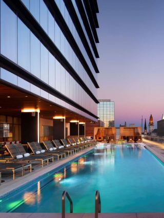 🎸 Nashville's Finest: Grand Hyatt's Southern Charm 🌟