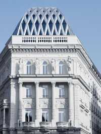 🌟 Vienna's Vintage Vibe: Hotel Motto's Luxe Escape 🌟