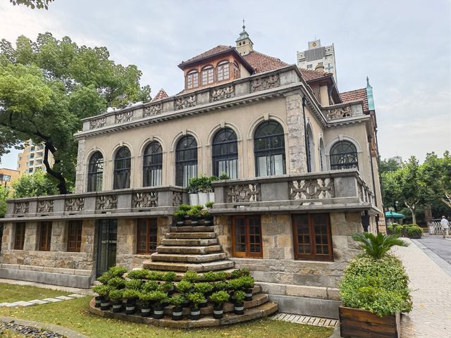 我承認我是去看建築不是去觀展的！