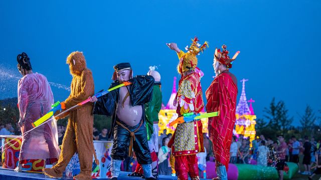 夏日無錫夜遊首選地花星球，逛500畝超級燈會