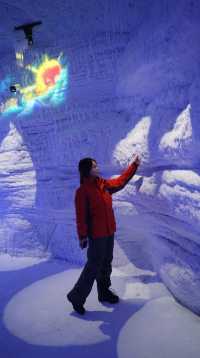 上海新地標-臨港耀雪冰雪世界