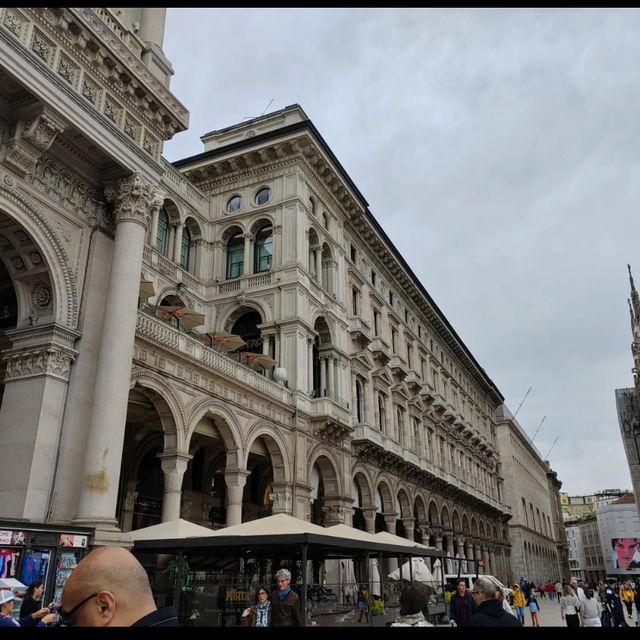 Day walk through the Galleria of Milan 