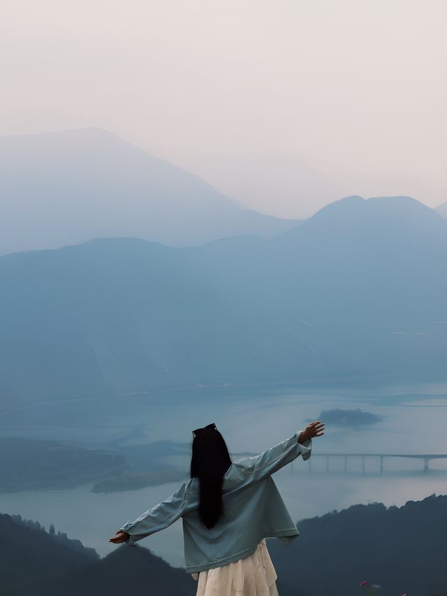 成都周邊遊|這是墮入雲端的浪漫。