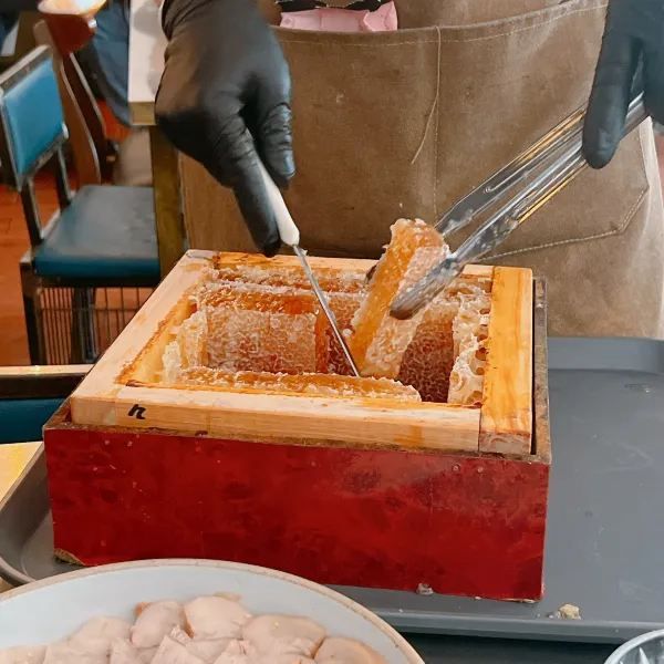 新沙洞で出会った蜂蜜マッコリが最高に美味しい！