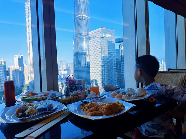 【上海外灘】住香格里拉,欣賞浦江絕美夜景 【上海外灘】住香格里拉,欣賞浦江絕美夜景