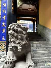 🏙️ Luohansi: Where Ancient Meets Modern in Chongqing 🕍  
