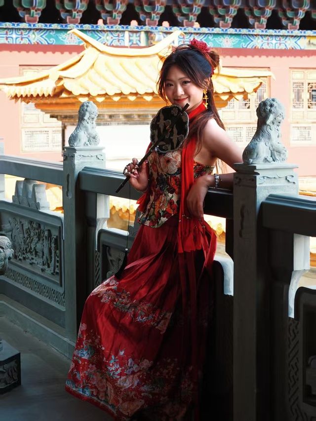 昆明寶華寺真的非常適合拍照！！！