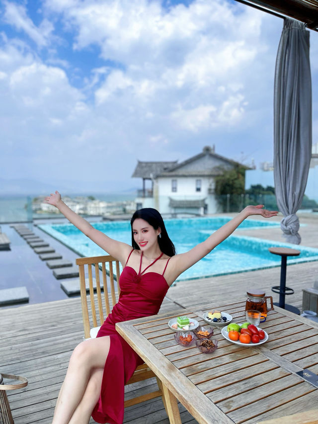 打開洱海的正確方式！這家酒店太美了