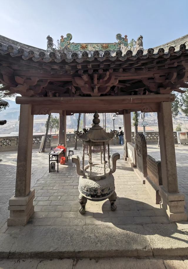 寶塔鎮河妖，防女主再起