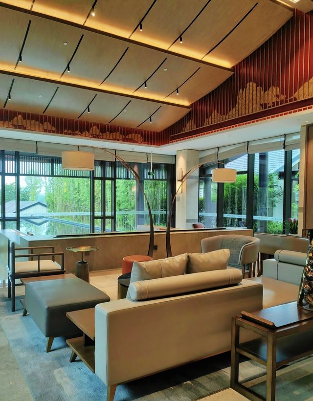入住成都美景榜Top度假酒店
