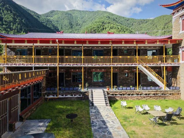 救命！喺雅江搵到寶藏喇！呢間民宿令我諗住住成世